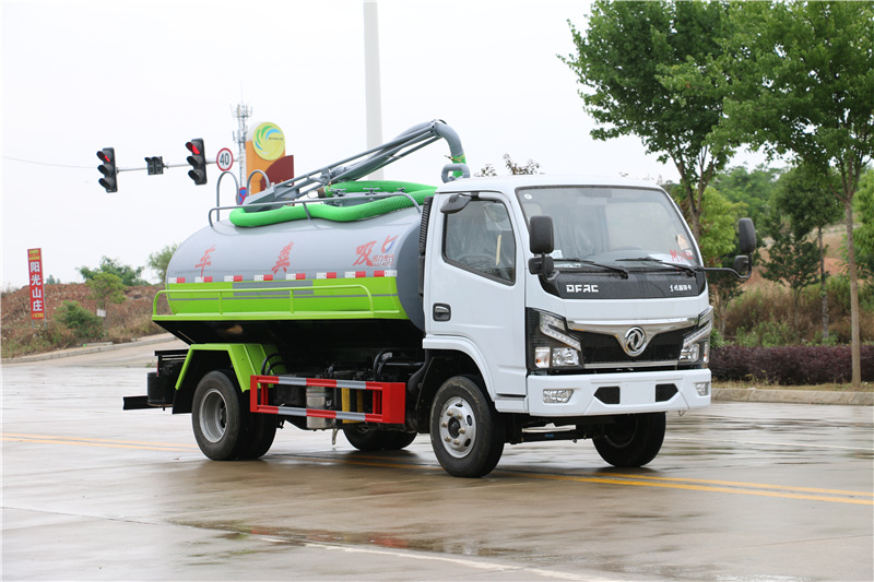 5方国六东风福瑞卡小型蓝牌吸粪车